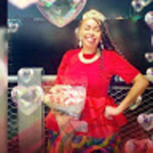 Meet your Posher, Brenda